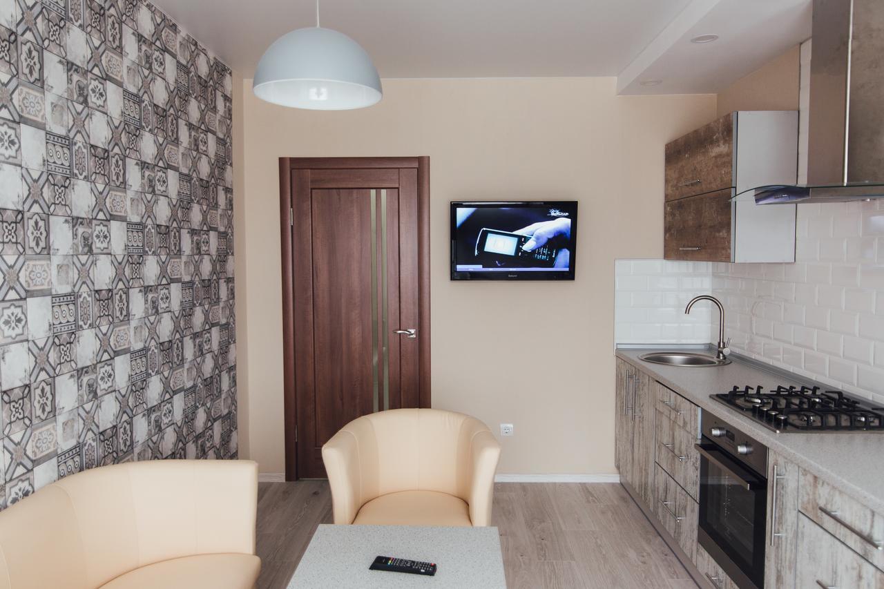 סומי Vip Apartments Faraon Centr מראה חיצוני תמונה